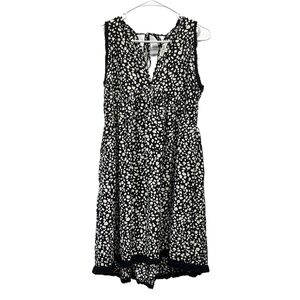 Umgee Sleeveless White Black Animal Print‎ Open Back Fringe Tank Dress Medium